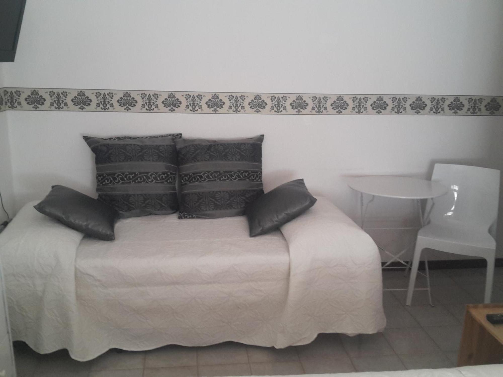 Su Planu Bed & Breakfast Cagliari Phòng bức ảnh